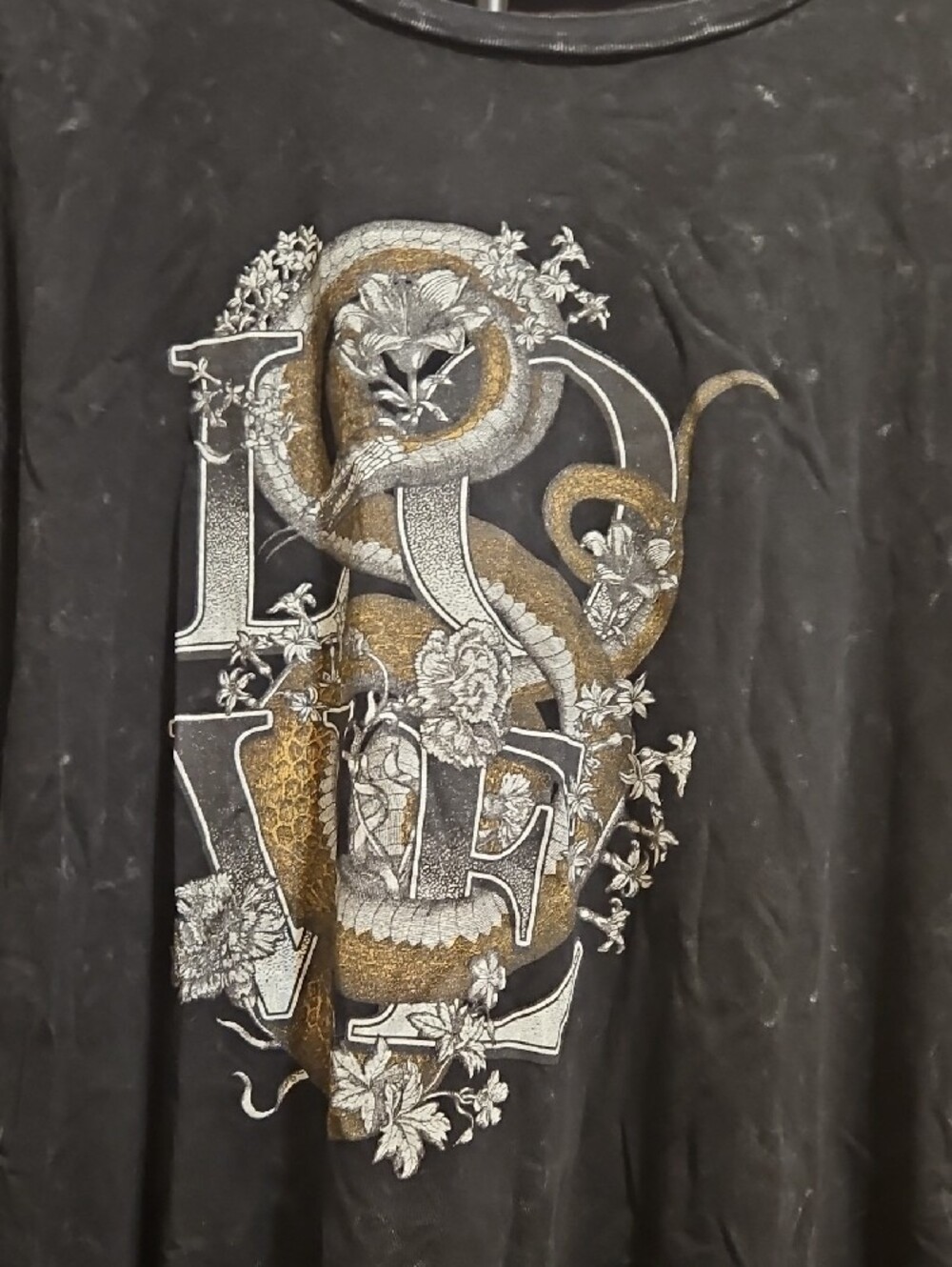 torrid Black Long Sleeve Tee with Gold Snake Graphic - Picture 2 of 7